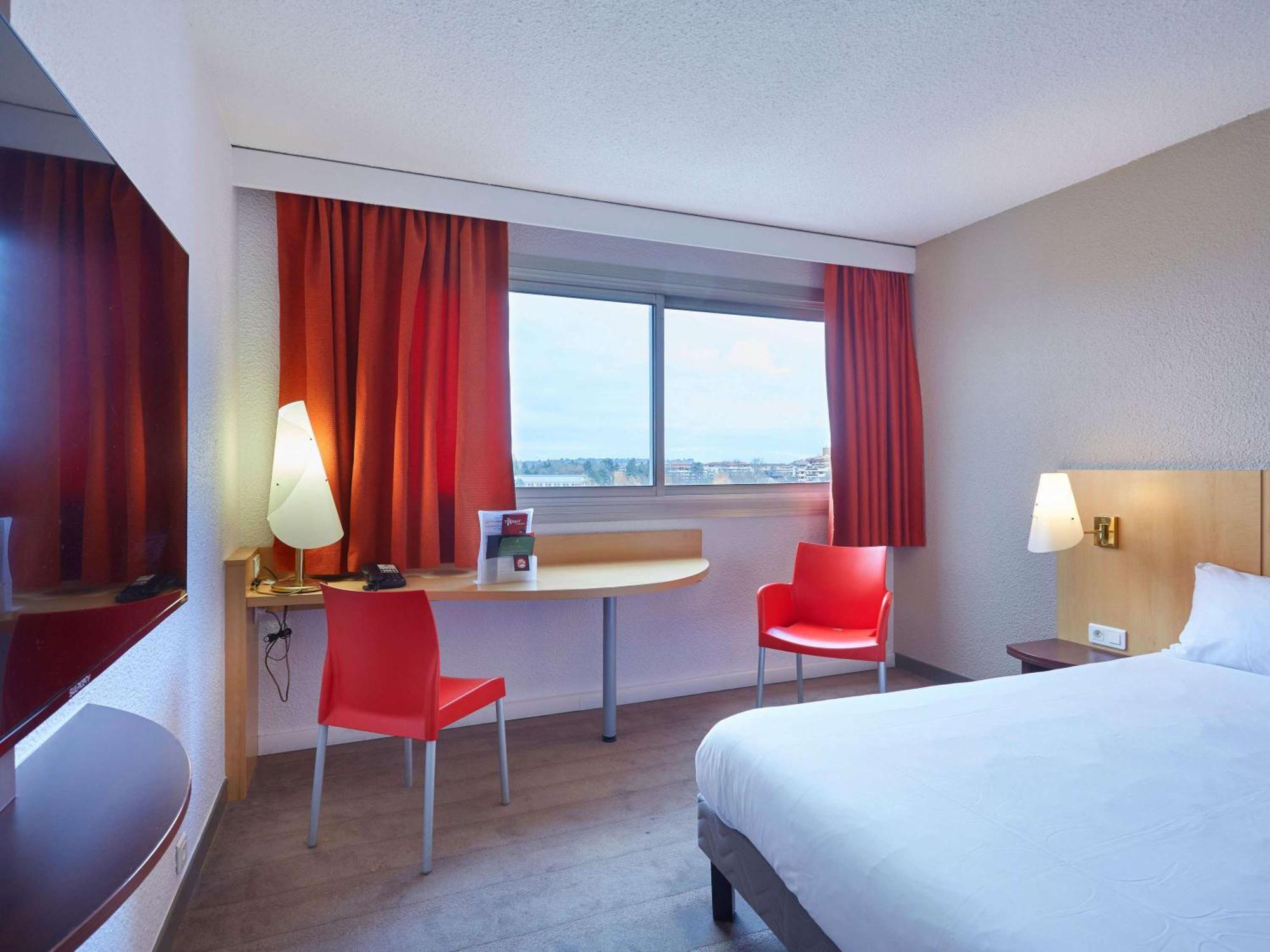 Ibis Annemasse-geneve Hotel