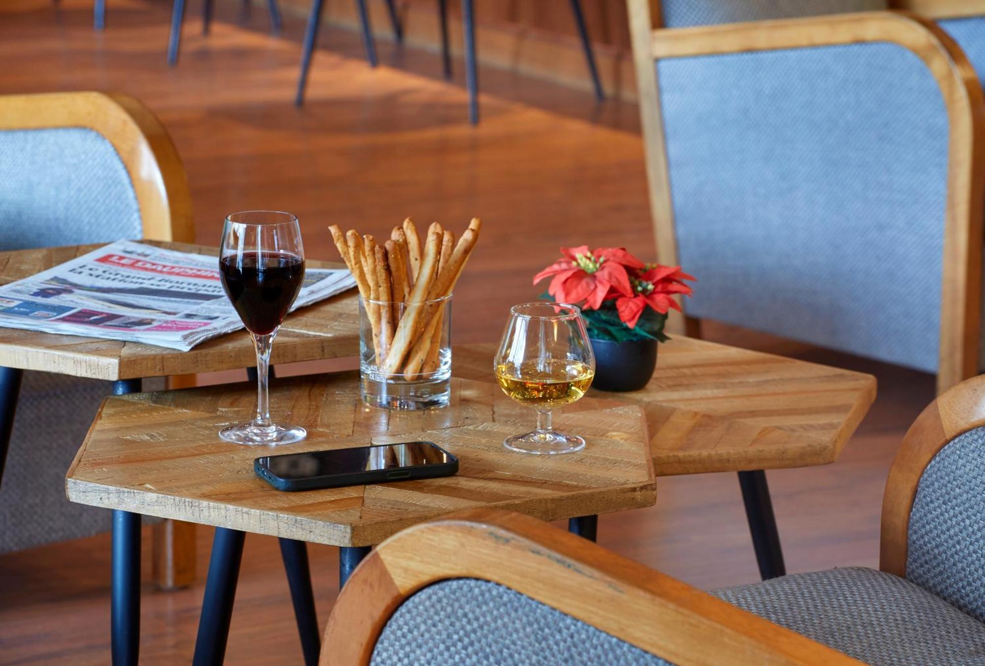 Ibis Annemasse-geneve Hotel 3*