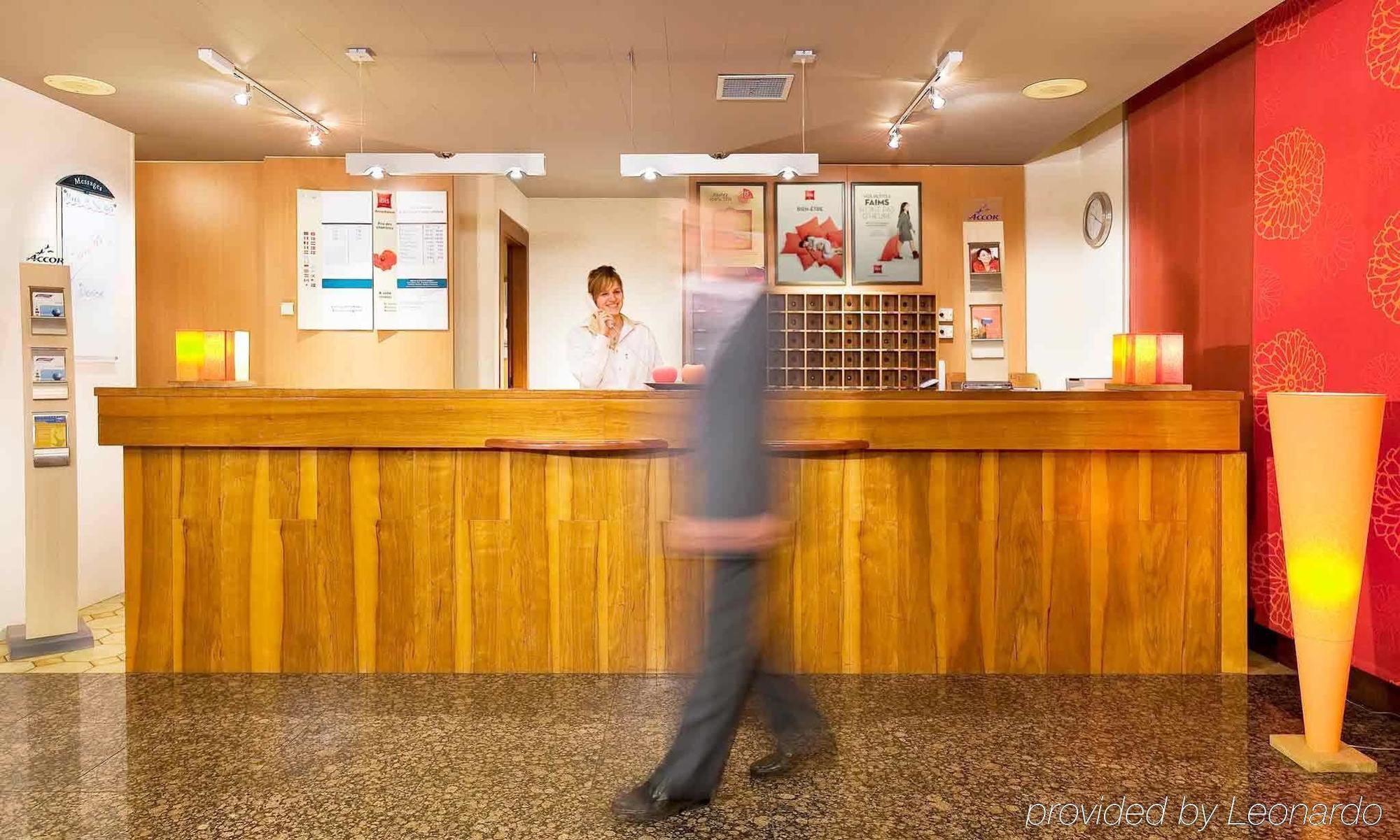 Ibis Annemasse-geneve Hotel 3*